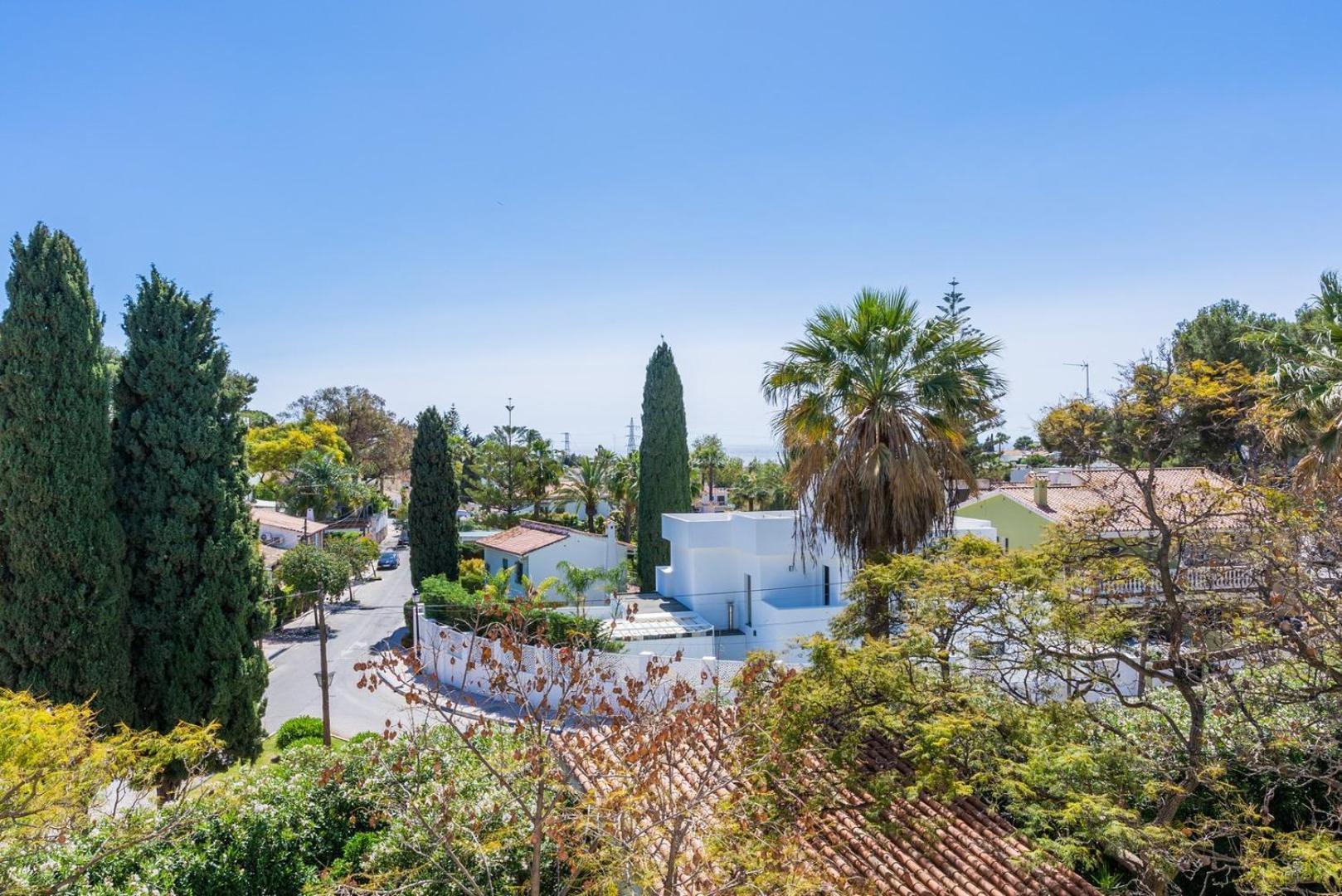 Guestready - Chasing The Sun In Malaga Lägenhet Marbella Exteriör bild
